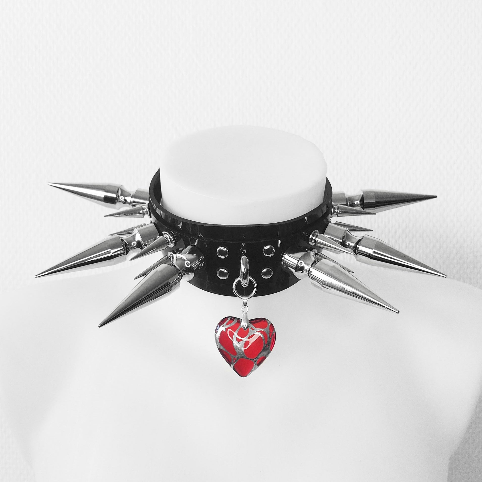 XXL Y2K LOVE CHOKER