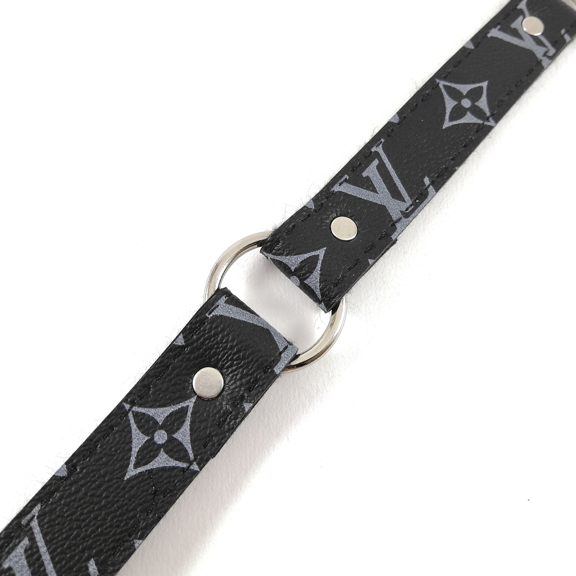 LV Tribute O-Ring Choker