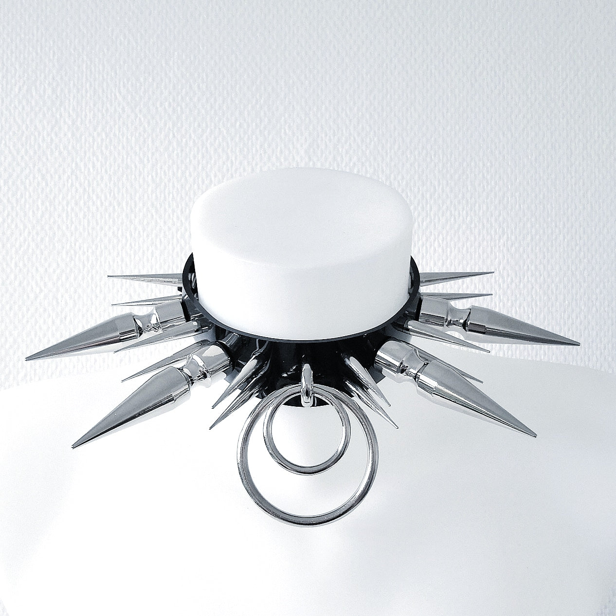 XXL Spikes & Rings Choker PRE-ORDER