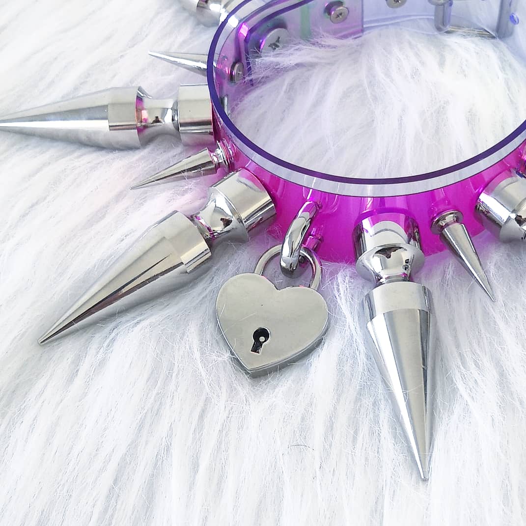 XXL Heartlock Choker PRE-ORDER