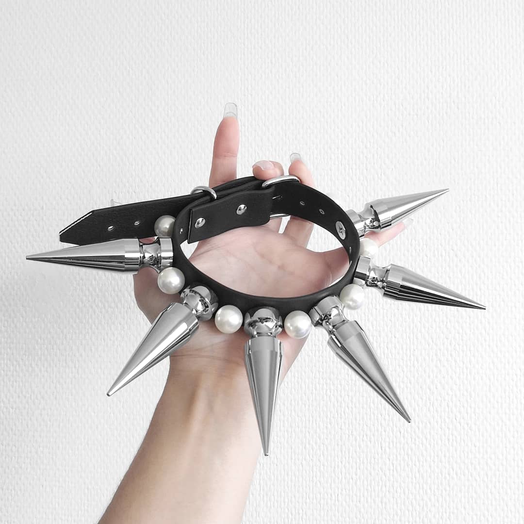 METAL VENUS CHOKER (SILVER) PRE-ORDER