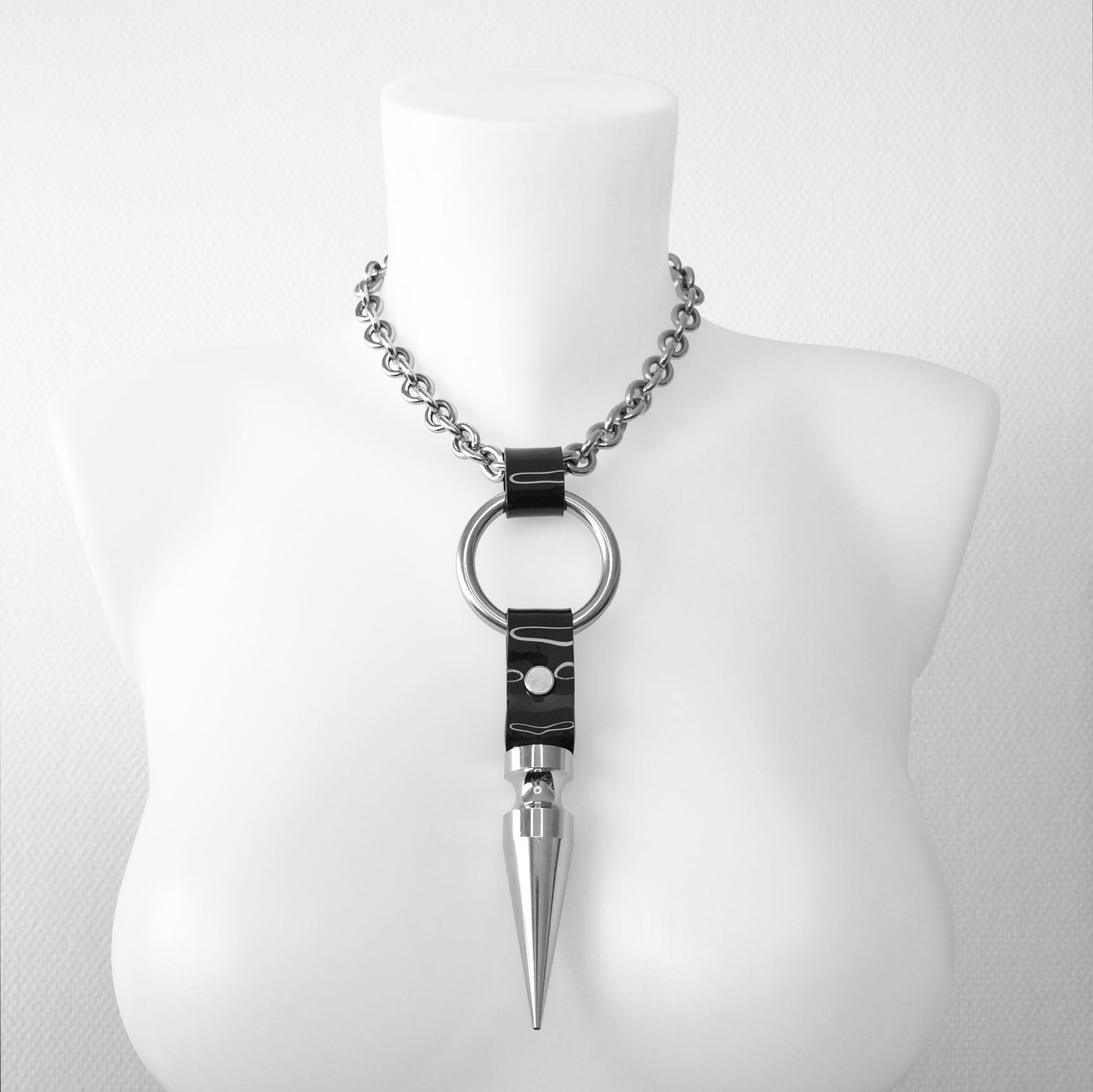 BUFFY NECKLACE PRE-ORDER