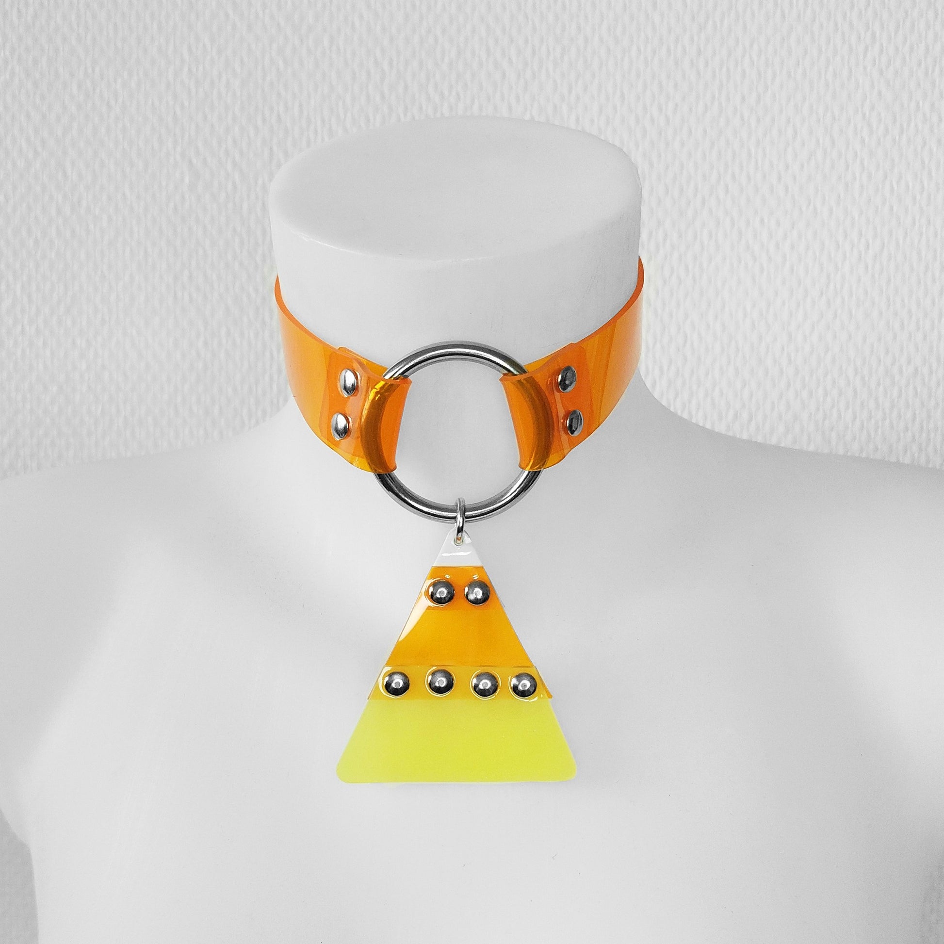 CANDY CORN CHOKER