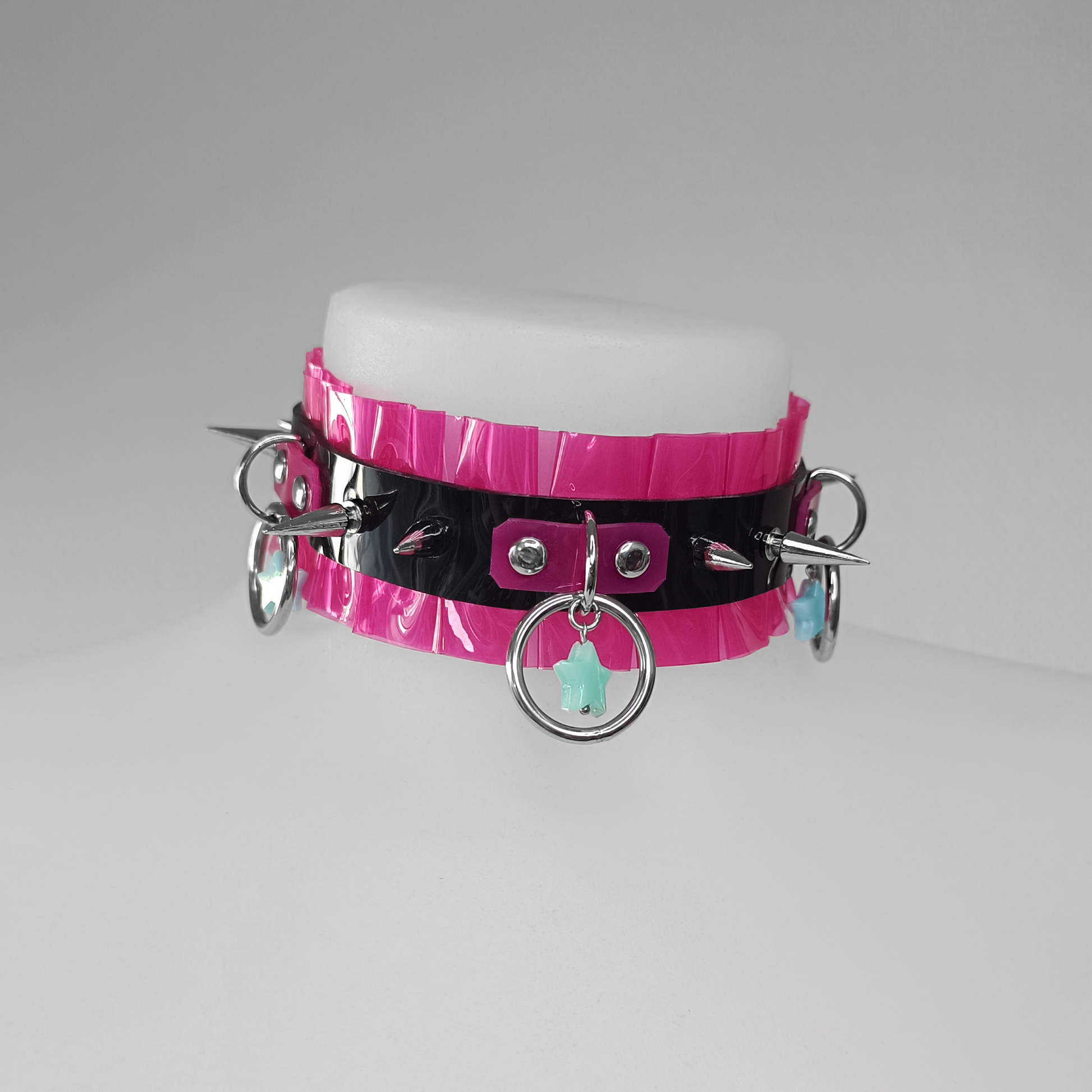 Diva Starz Choker