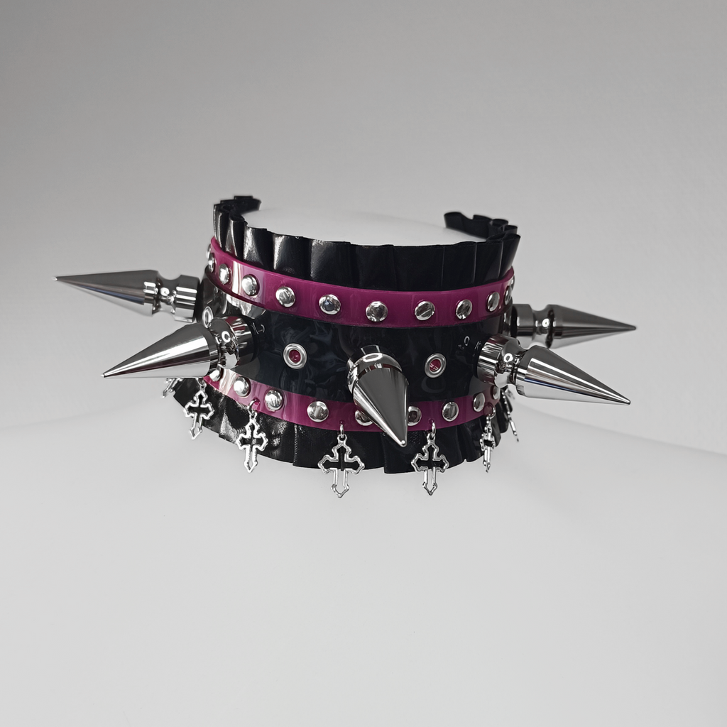 Draculaura Choker (made to order)