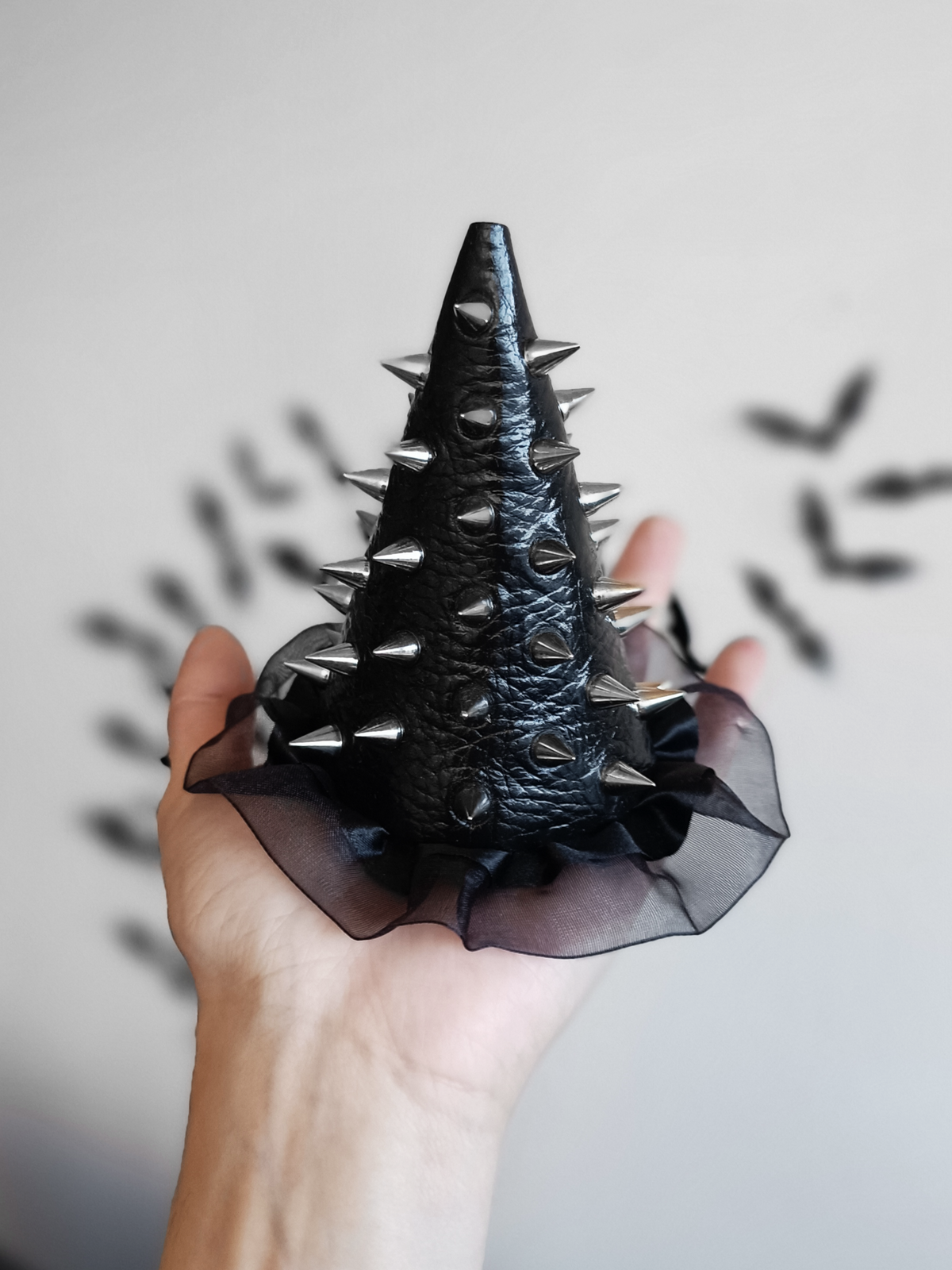 Spiky hat