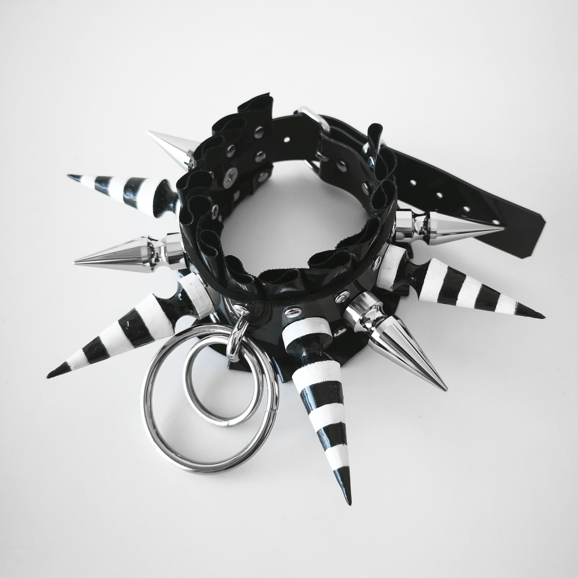 Hypnose Choker (damaged)