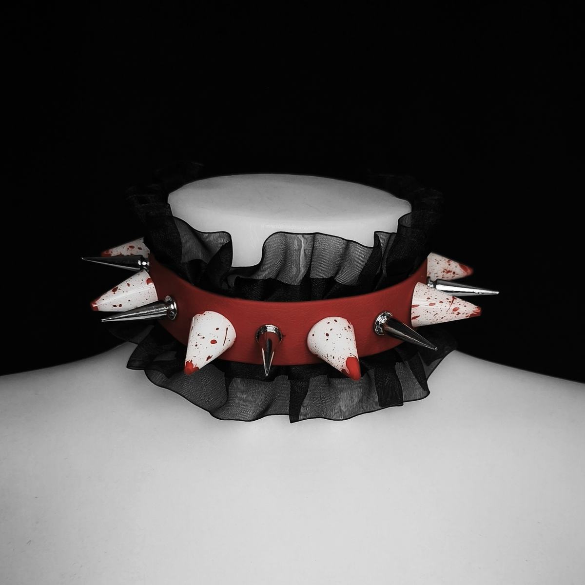 Scream Queen Choker (red/black)