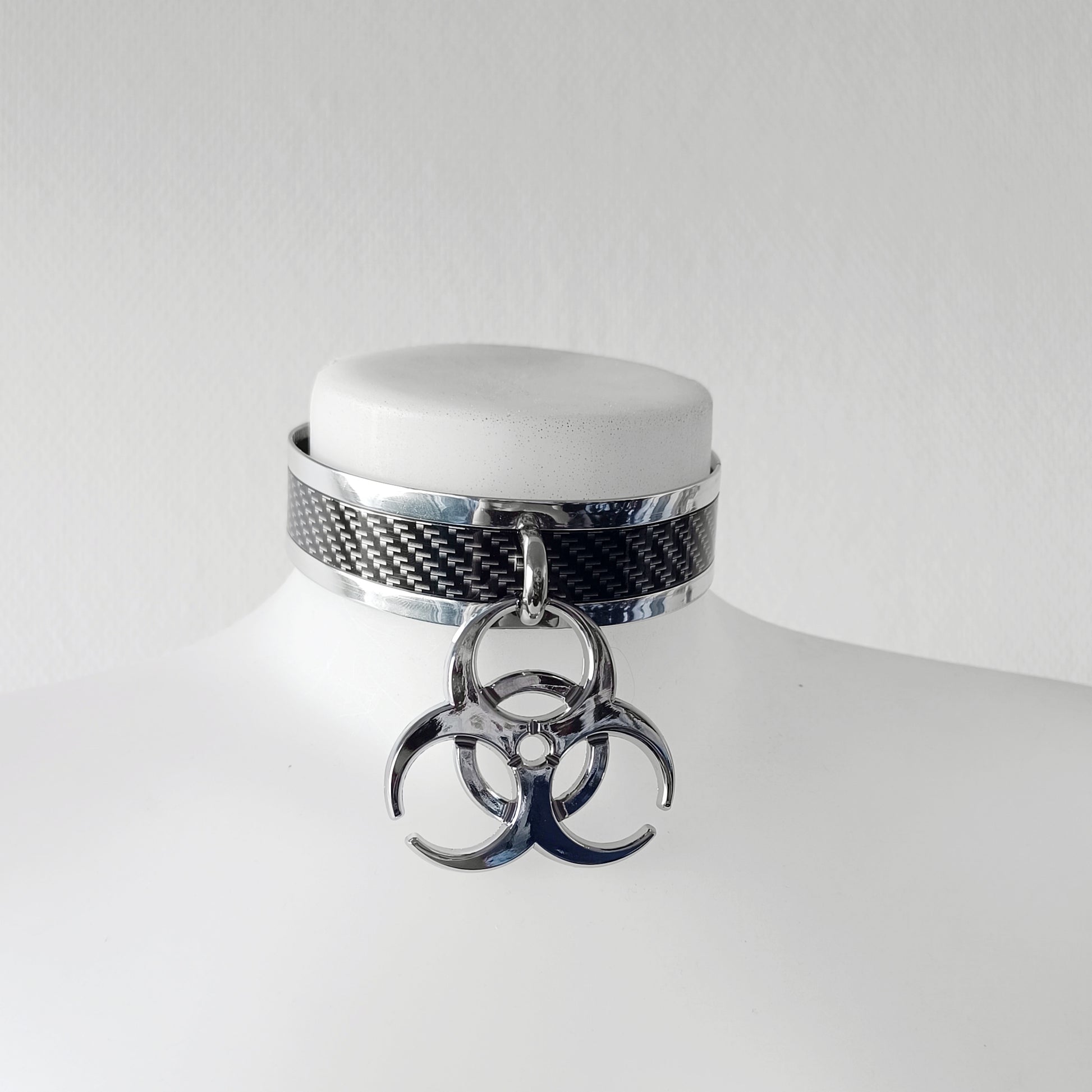 Biohazard choker (metallic)